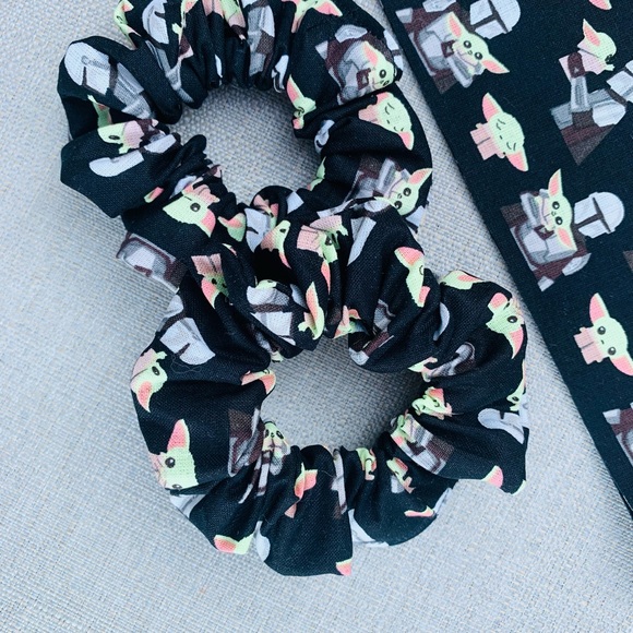 Star Wars mandalorian scrunchie - Picture 3 of 3